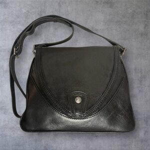 Patricia Nash Smooth Black Leather Crossbody Shoulder Bag Purse 3 Compartments